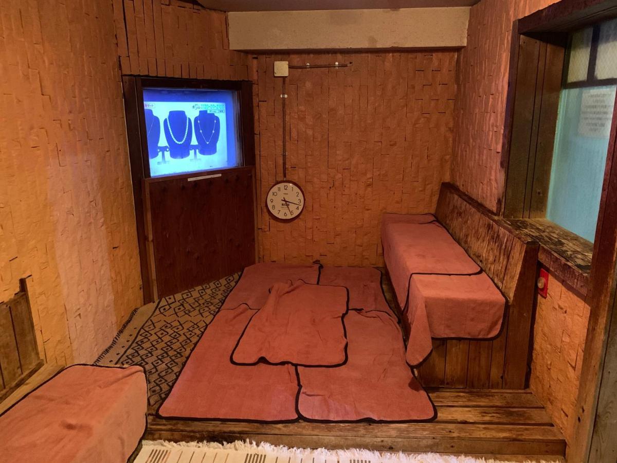 Capsule Hotel 310 Tokyo Dış mekan fotoğraf